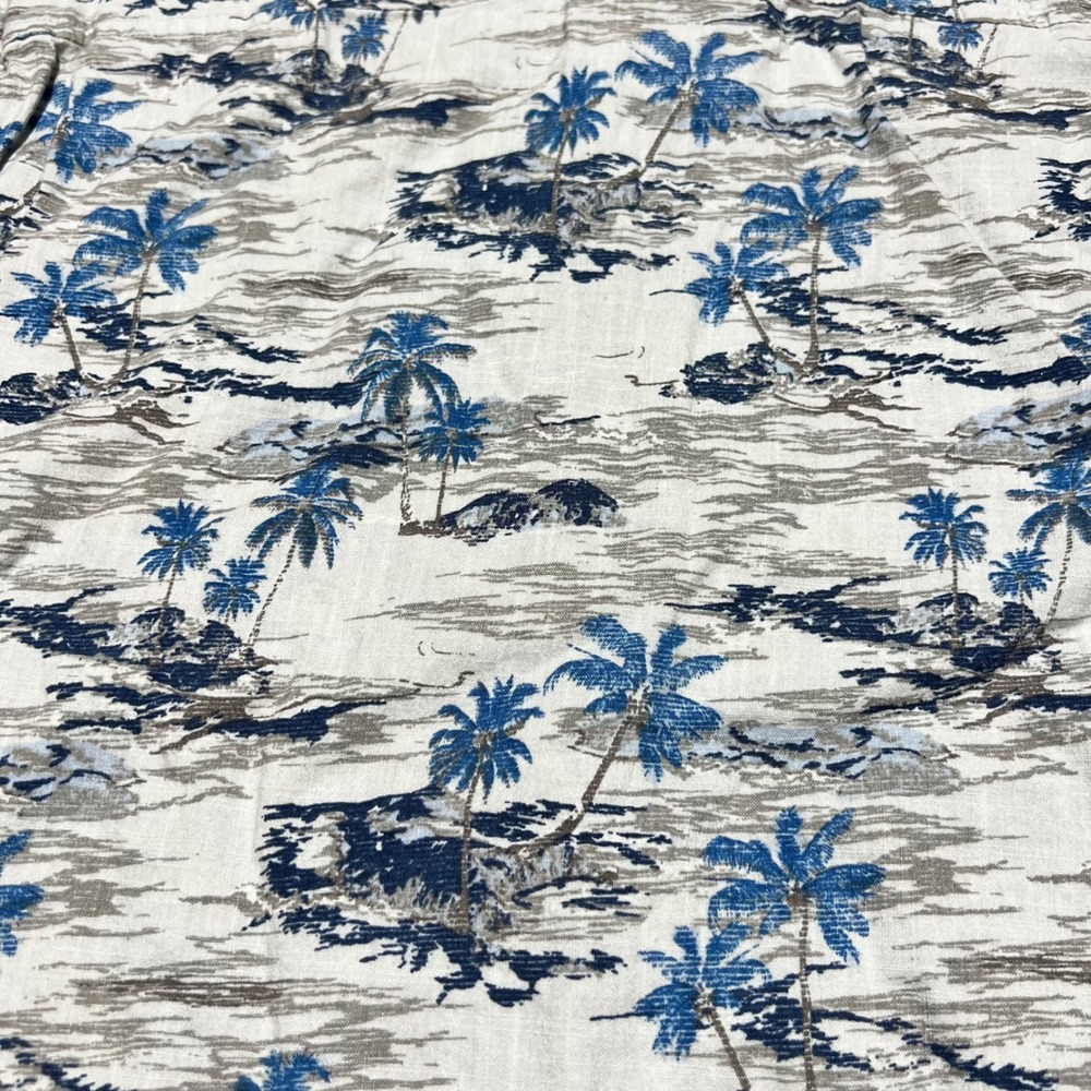 Lee Mens Classic Fit Viscose Blend Palm Tree Button Down Shirt White Blue Large - Picture 7 of 9